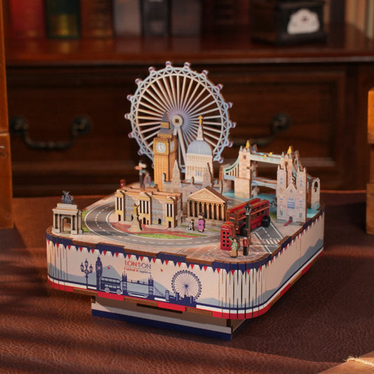 ILAHUI London-themed Music Box 72963850